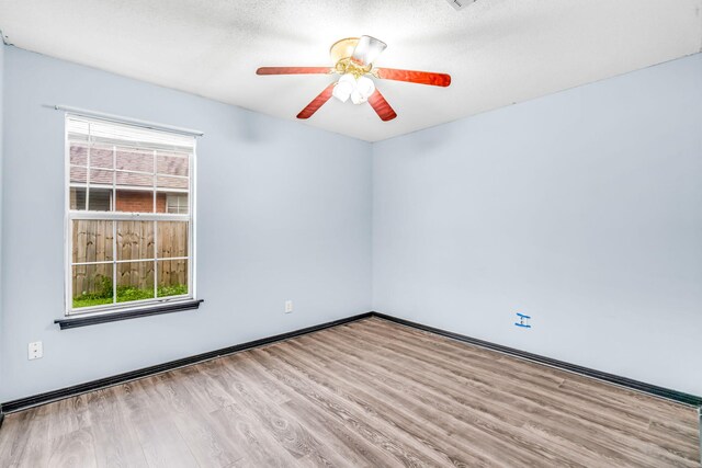 9875 Orion Lake Cir, Navarre, FL 32566 - photo 21