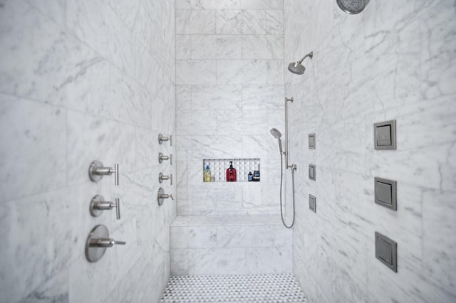 3502 Burnt Pine Ln, Miramar Beach, FL 32550 - full bath with tiled shower