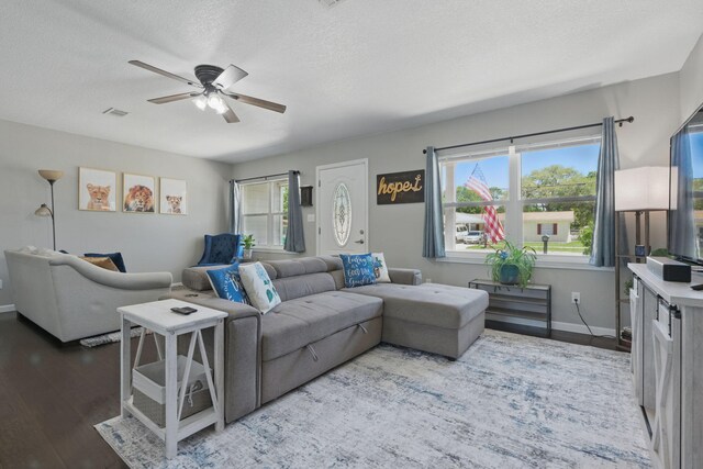 513 Newcastle Dr, Fort Walton Beach, FL 32547 - photo 12