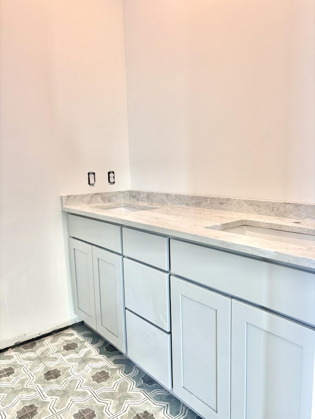 3 Mary St, Santa Rosa Beach, FL 32459 - bathroom with double vanity