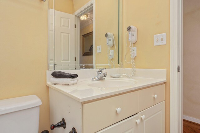 144 Spires Ln Unit 403, Santa Rosa Beach, FL 32459 - bathroom featuring vanity and toilet