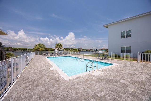 340 Bluefish Dr Unit 106, Fort Walton Beach, FL 32548 - community pool with a patio area