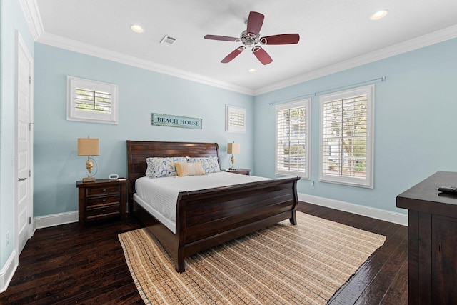 41 Bentley Ln, Santa Rosa Beach, FL 32459 - bedroom with baseboards, wood-type flooring, crown molding, recessed lighting, and a ceiling fan