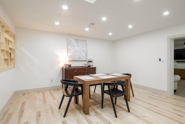 538 22nd St, Niceville, FL 32578 - dining room with light wood-style floors, recessed lighting, and baseboards