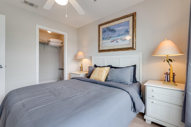 4270 Calinda Ln Unit 343, Niceville, FL 32578 - bedroom featuring a closet, light wood-style flooring, and a ceiling fan