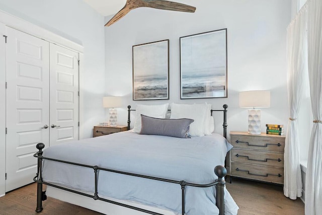 58 E Milestone Dr Unit B, Inlet Beach, FL 32461 - bedroom with wood finished floors and a closet