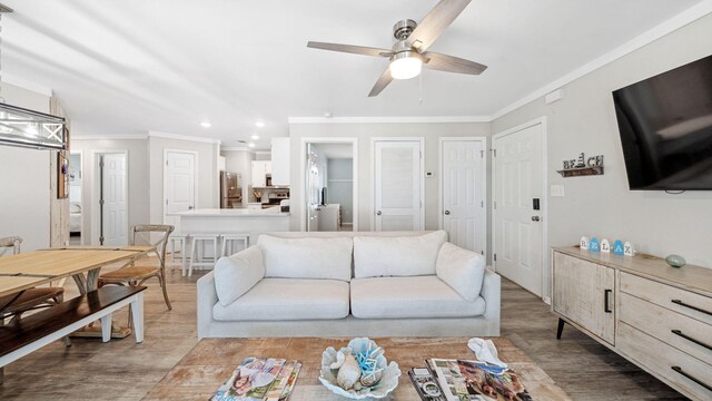 11 Beachside Dr Unit 722, Santa Rosa Beach, FL 32459 - living area with ornamental molding, a ceiling fan, light wood-type flooring, and recessed lighting