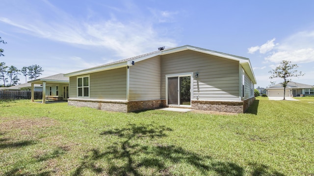 720 Riverwalk Cir, Freeport, FL 32439 - view of rear view of house
