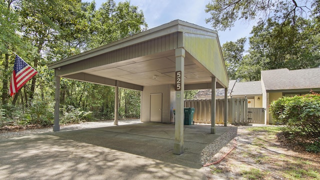 1000 Bay Dr Unit 525, Niceville, FL 32578 - photo 1