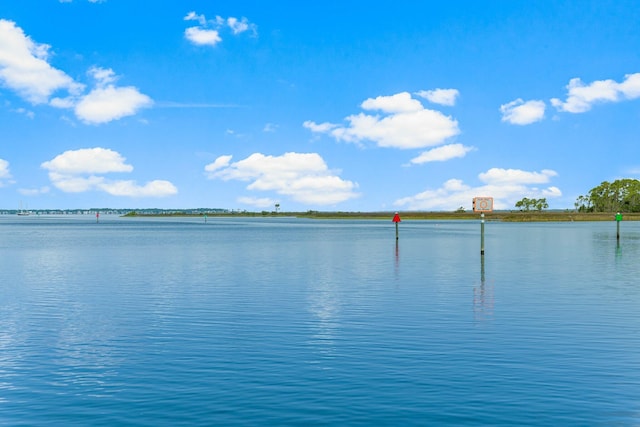 80 S 7th St, Santa Rosa Beach, FL 32459