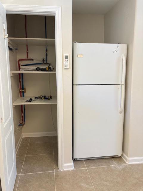 6735 Tidewater Dr, Navarre, FL 32566 - view of pantry