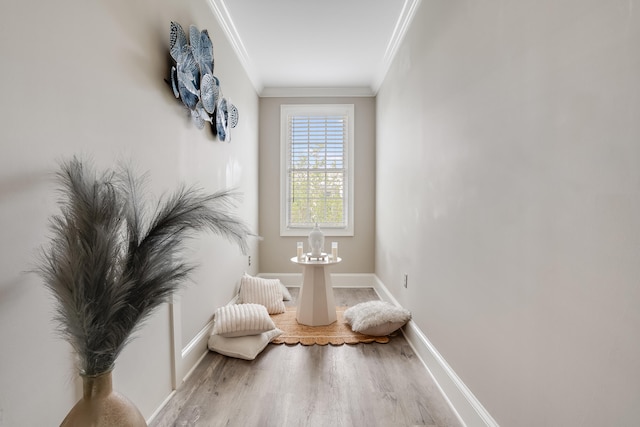 4134 Cobalt Cir Unit Ro14, Panama City, FL 32408 - sitting room with crown molding, wood finished floors, and baseboards