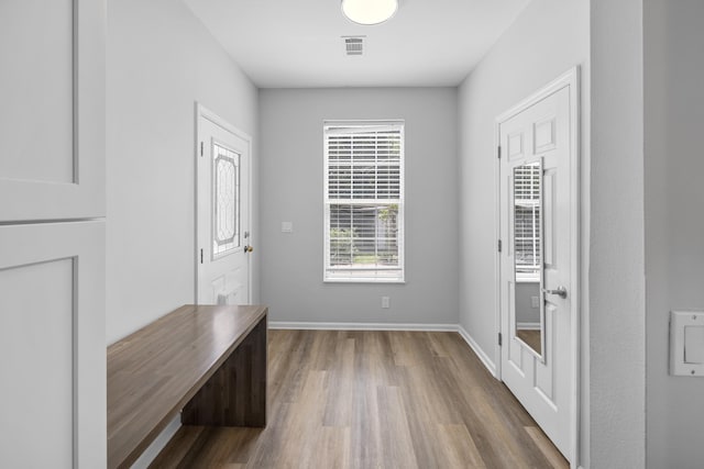 518 Second Ave, Destin, FL 32541 - foyer with wood finished floors and baseboards