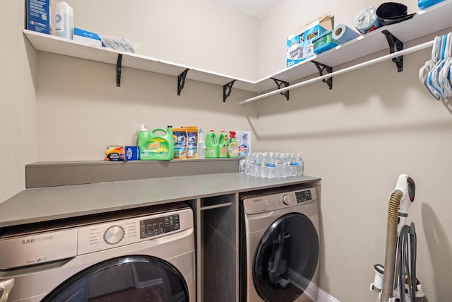 20 6th Ave, Shalimar, FL 32579 - laundry room featuring independent washer and dryer and baseboards