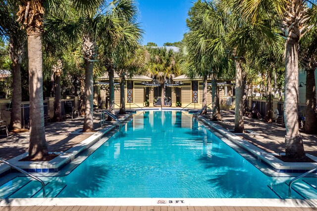 18 Eastern Lake Ct, Santa Rosa Beach, FL 32459 - view of community pool