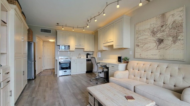 214 Miracle Strip Pkwy Unit B312, Fort Walton Beach, FL 32548 - photo 2