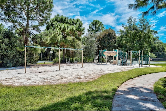 302 Sand Myrtle Trl, Destin, FL 32541 - community jungle gym with a yard