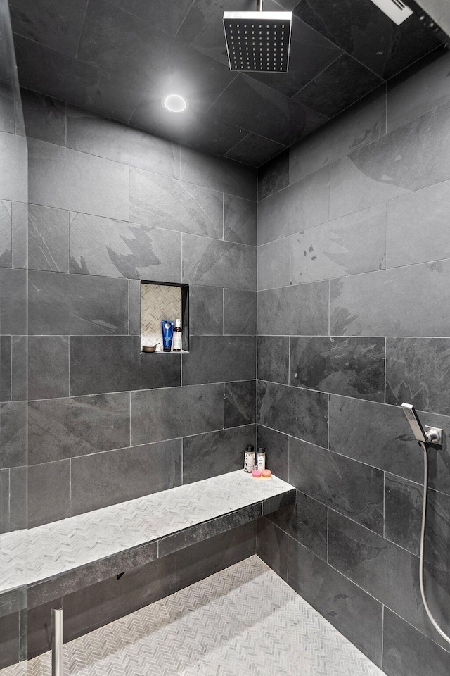 3695 Scenic Highway 98 Unit 1002, Destin, FL 32541 - full bath featuring a tile shower