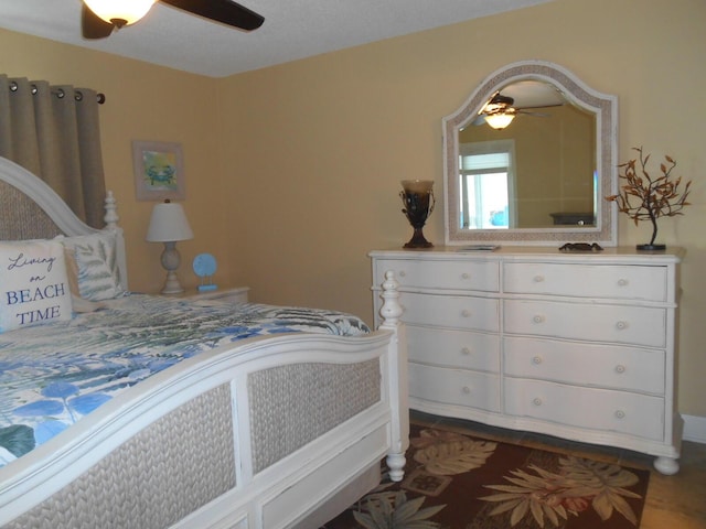 3857 Indian Trl Unit 203, Destin, FL 32541 - bedroom featuring a ceiling fan