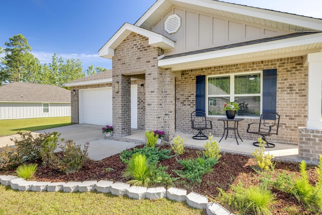 6409 Arcadia Bluffs Ave, Laurel Hill, FL 32567 - photo 1