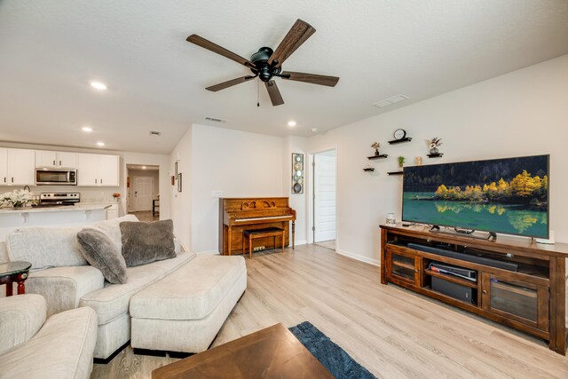 6409 Arcadia Bluffs Ave, Laurel Hill, FL 32567 - photo 15
