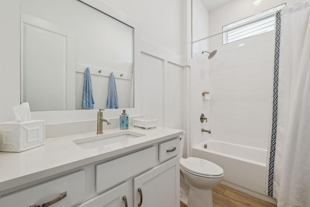 282 W Lafayette Rd, Inlet Beach, FL 32461 - full bathroom featuring vanity, shower / tub combo, and wood finished floors