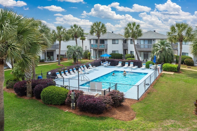285 Payne St Unit 23B, Miramar Beach, FL 32550 - community pool with a patio