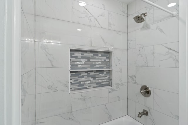 4 SW Miracle Strip Pkwy Unit 23, Fort Walton Beach, FL 32548 - full bath featuring bathing tub / shower combination