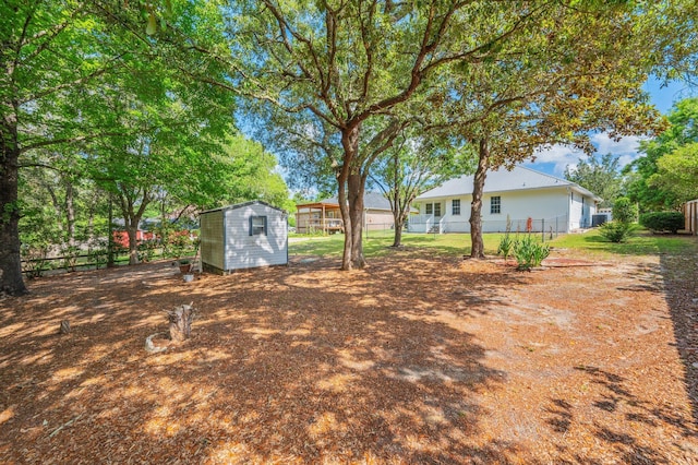 642 Alysheba Dr, Crestview, FL 32539 - view of fenced backyard
