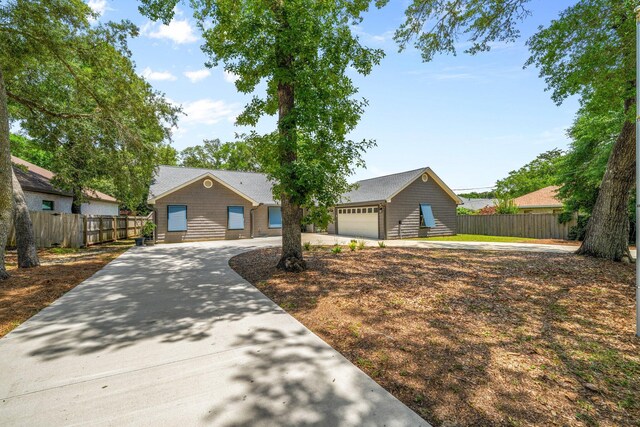 112 Meigs Dr, Shalimar, FL 32579 - view of front of property featuring concrete driveway