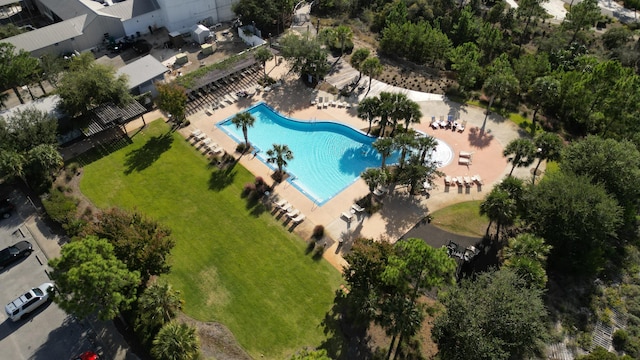 718 Backwater Rd, Port St Joe, FL 32456 - drone / aerial view of a pool area