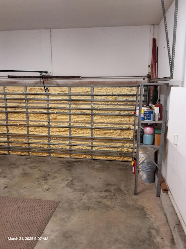 4555 Wolf Track Rdg Unit 6.44Ac, Crestview, FL 32539 - view of garage