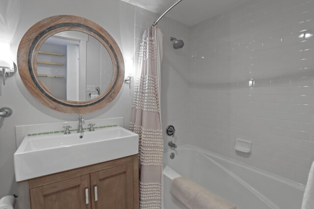 9800 Grand Sandestin Blvd Unit 5602/5604, Sandestin, FL 32550 - full bathroom featuring shower / tub combo and vanity