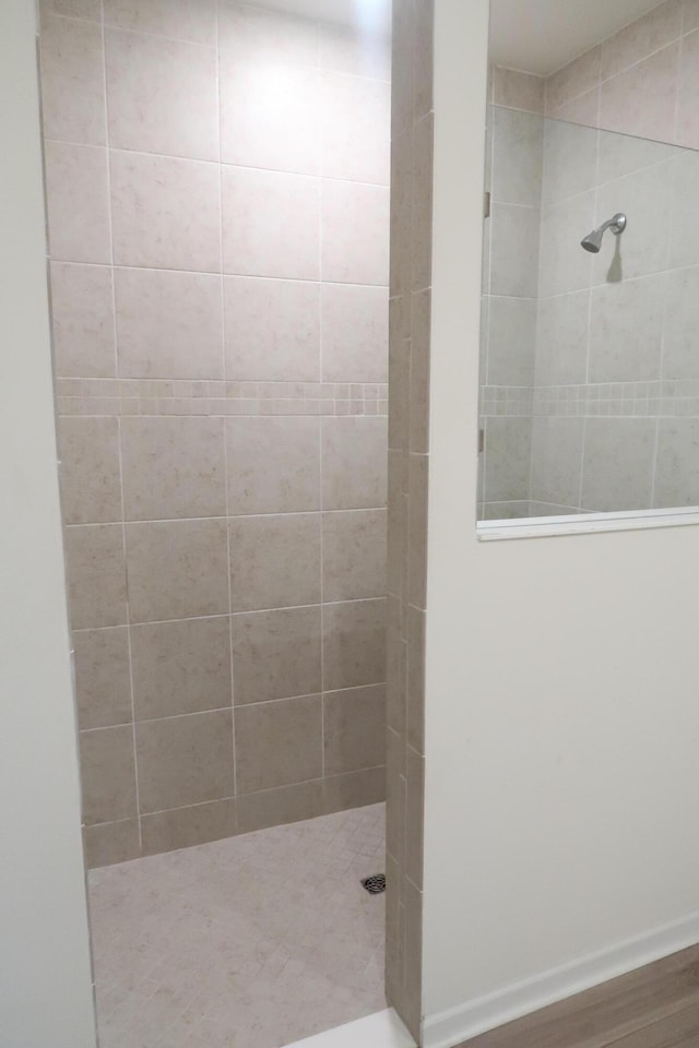 106 E Sky Way, Freeport, FL 32439 - full bath featuring walk in shower