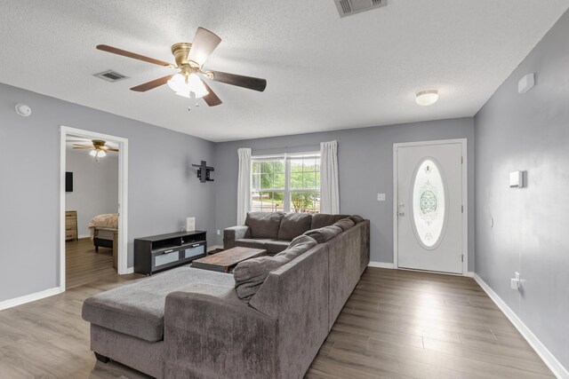 612 Jeremy Ct, Crestview, FL 32539 - photo 9