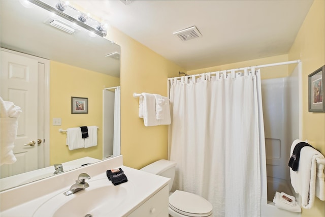 895 Santa Rosa Blvd Unit 707, Fort Walton Beach, FL 32548 - bathroom with vanity and toilet