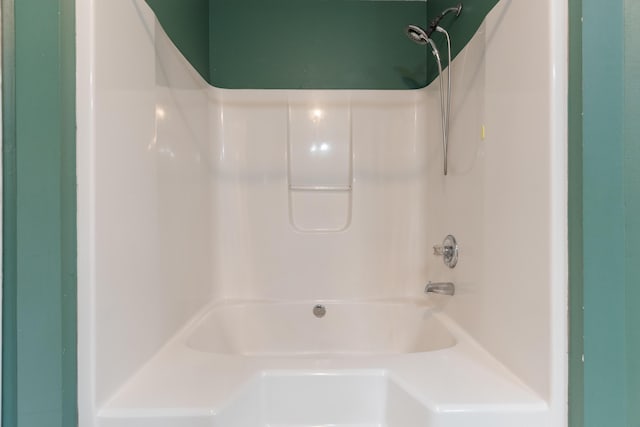209 Warrior St, Crestview, FL 32536 - bathroom featuring a shower and a bath