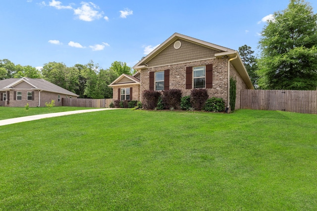 6437 Amanda Ct, Crestview, FL 32536 - view of front of house with brick siding