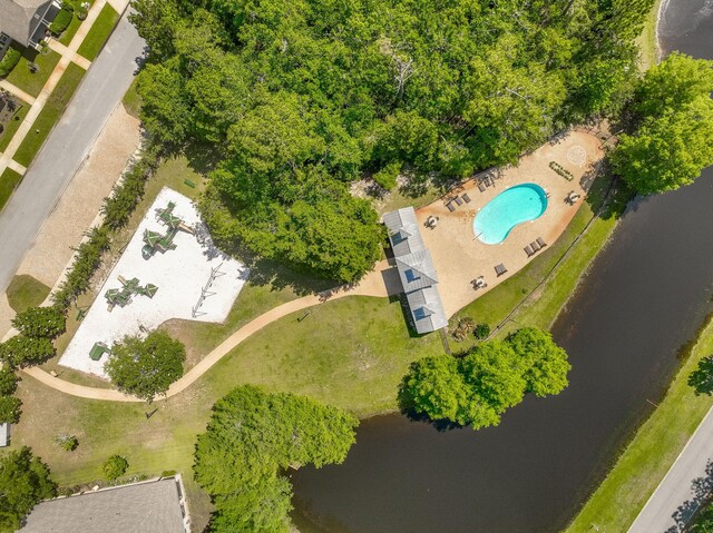 50 Oyster Blvd, Freeport, FL 32439 - aerial view of a pool area and a large body of water