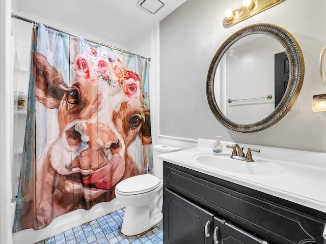 3241 Auburn Rd, Crestview, FL 32539 - bathroom with vanity and tile patterned floors