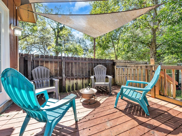 3241 Auburn Rd, Crestview, FL 32539 - view of wooden terrace