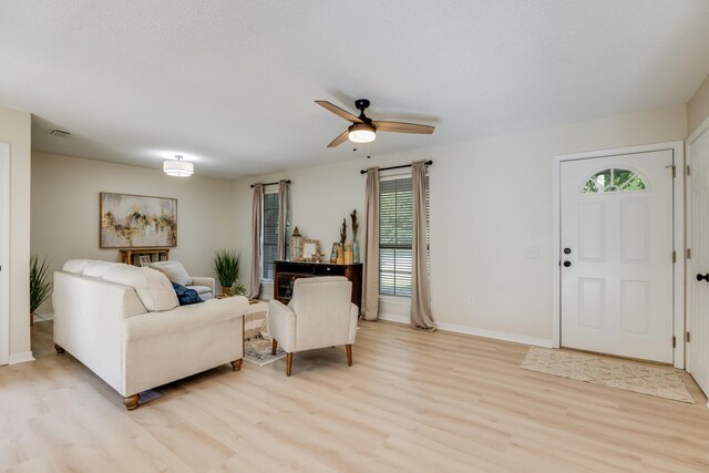 5523 Aurora Dr, Crestview, FL 32539 - photo 7