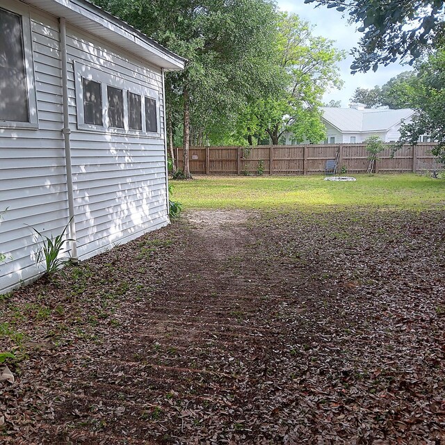 72 Park Ave, Defuniak Springs, FL 32435 - view of yard
