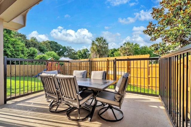 283 Stahlman Ave, Destin, FL 32541 - view of patio / terrace featuring outdoor dining area
