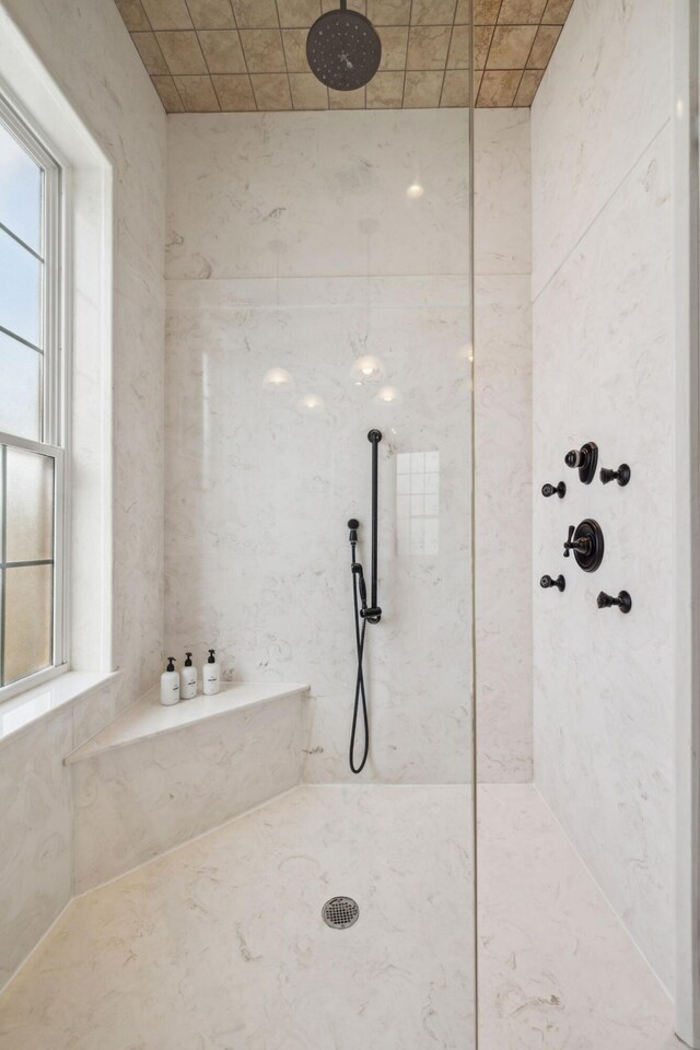51 Grande Pointe Dr, Inlet Beach, FL 32461 - bathroom featuring tiled shower and plenty of natural light