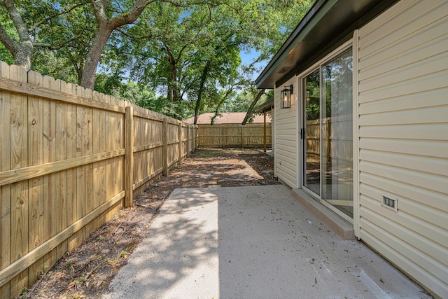 28 6th St, Shalimar, FL 32579 - fenced backyard with a patio
