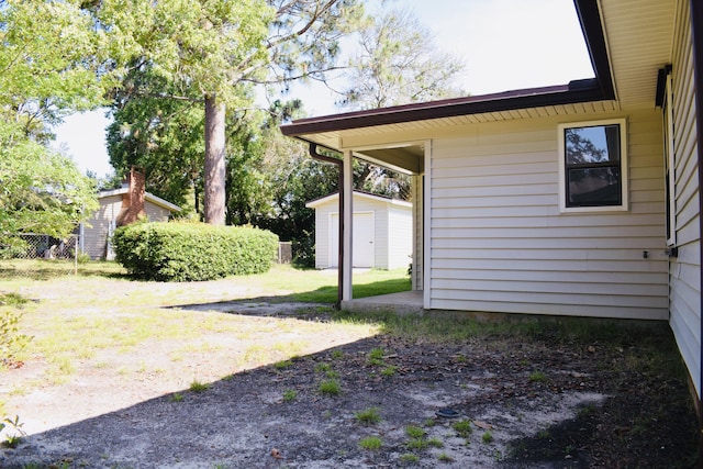 22 10th St, Shalimar, FL 32579 - view of yard