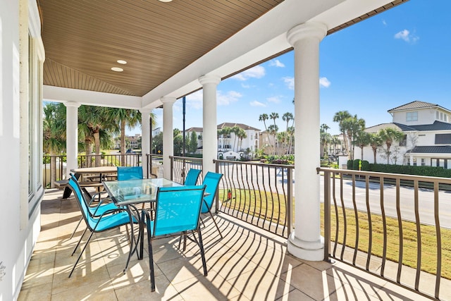 48 Tranquility Ln, Destin, FL 32541 - sunroom with a residential view
