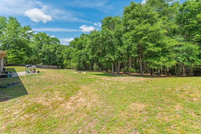 6229 Flash Ln, Crestview, FL 32536 - view of yard with a patio area