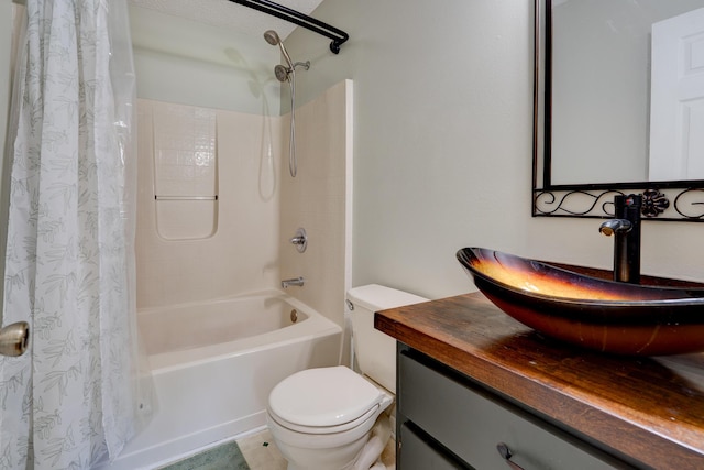 4236 Edge Perry Rd, Crestview, FL 32539 - full bath with shower / bathtub combination with curtain, toilet, and vanity